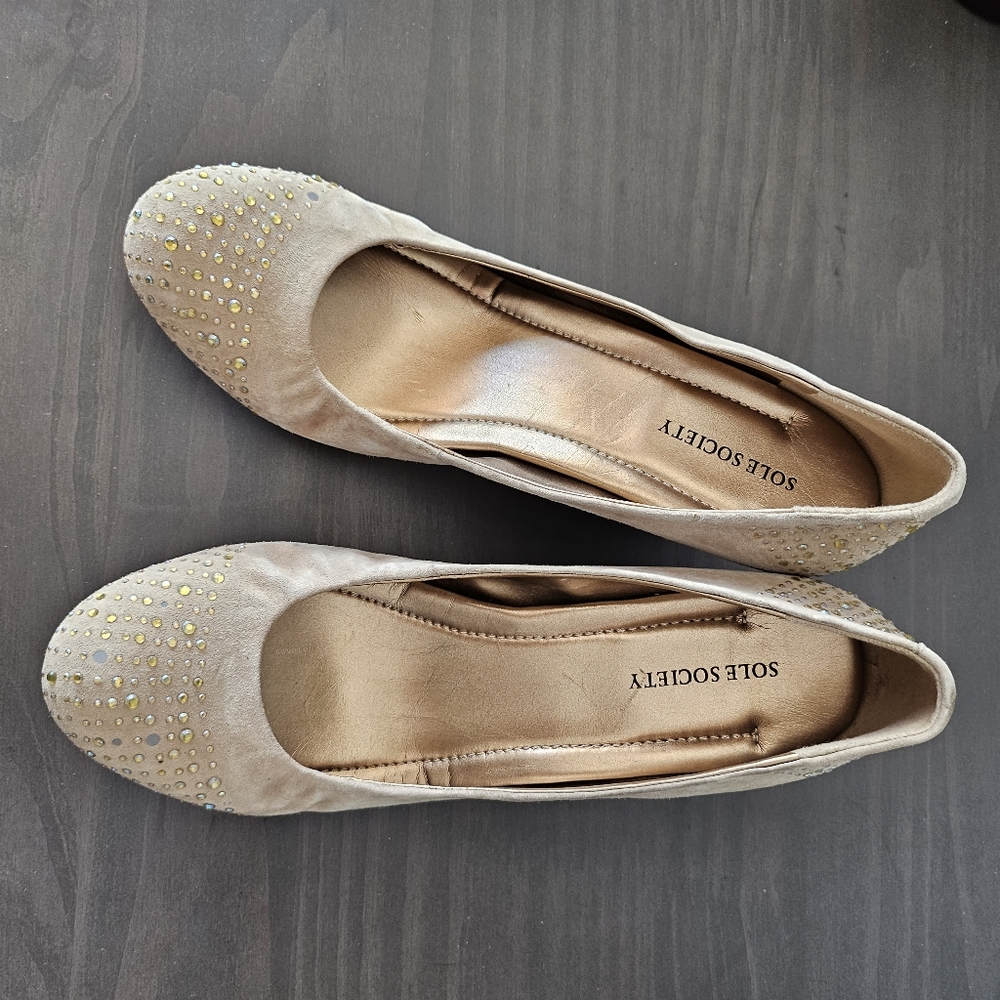 Womens shoes